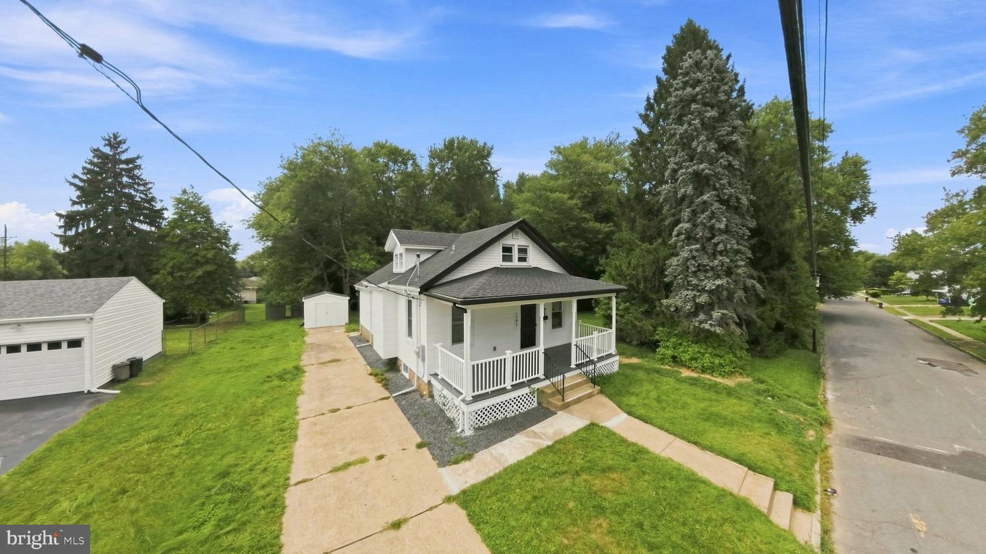 107 Broad Ave Property Photo 31