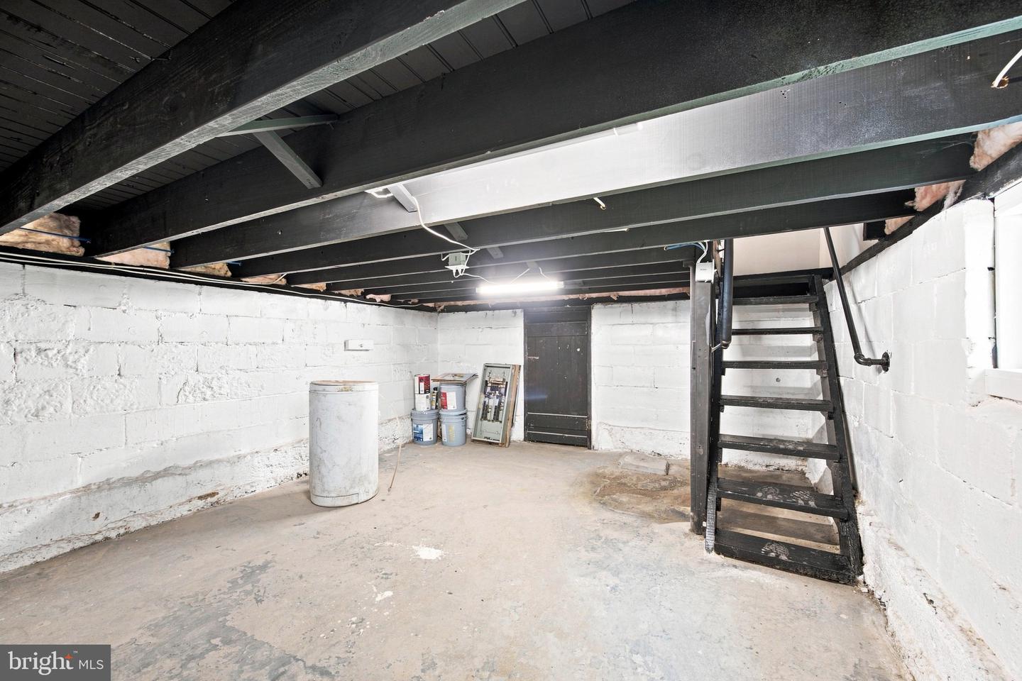 107 Broad Ave Property Photo 18