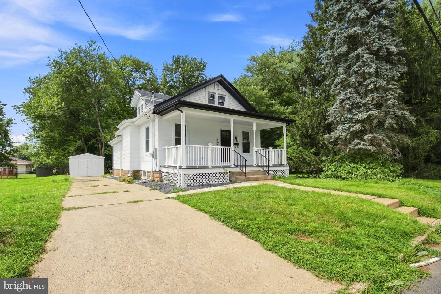 107 Broad Ave Property Photo 24