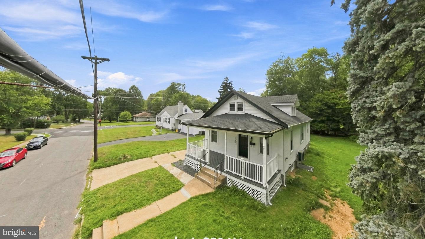 107 Broad Ave Property Photo 32