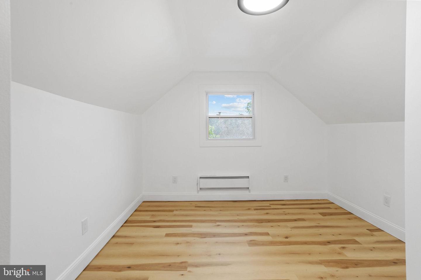 49 Farrell Ave Property Photo 7