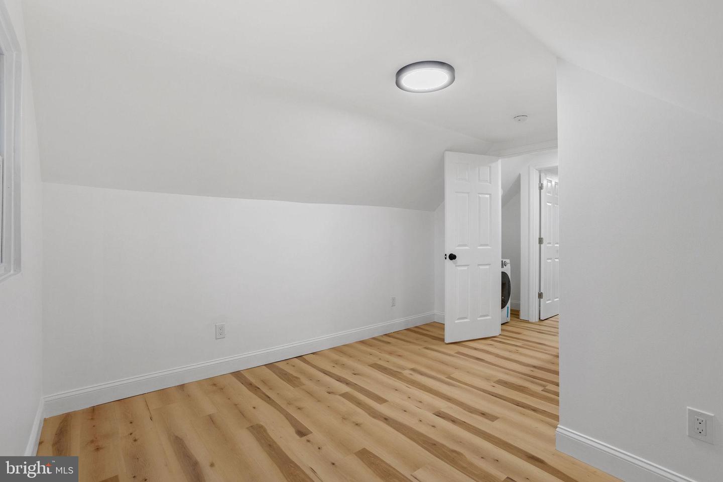 49 Farrell Ave Property Photo 11