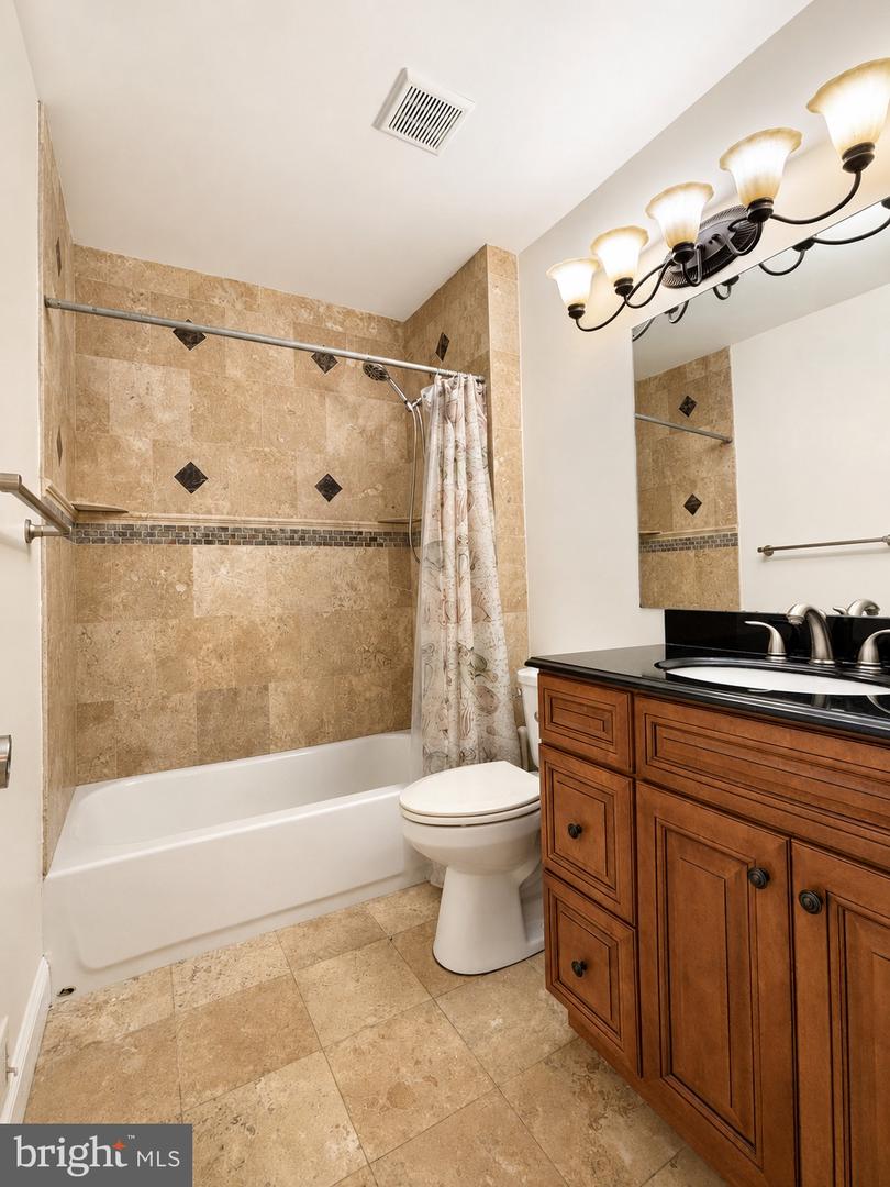 11 Wosniak Ct Property Photo 16