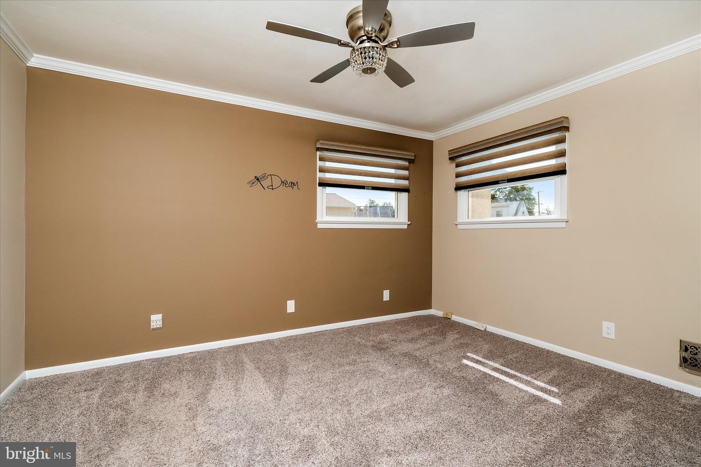 27 Lakeview Dr Property Photo 17