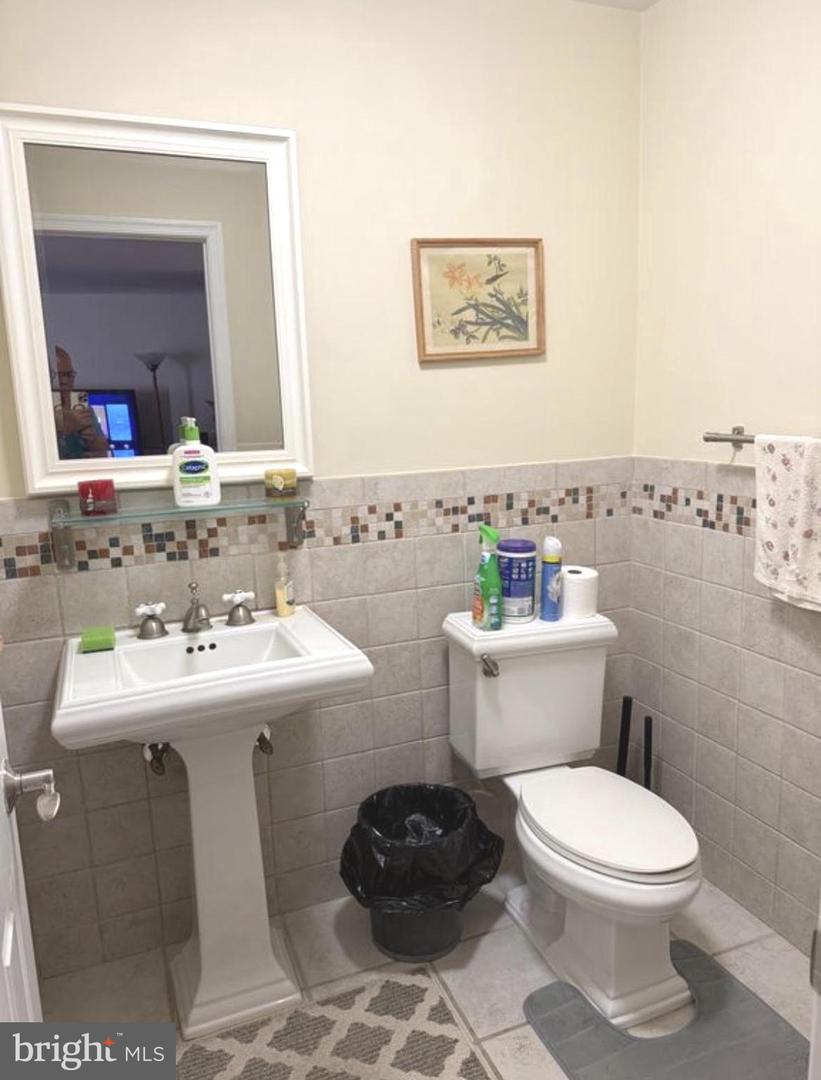 5 Hanover Ct Property Photo 8