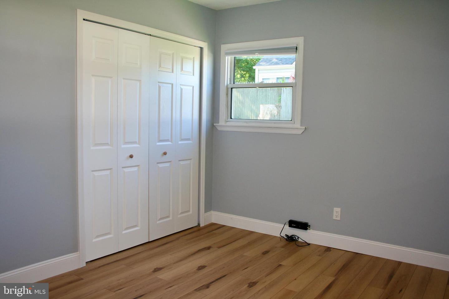 124 Stratford Ave Property Photo 14