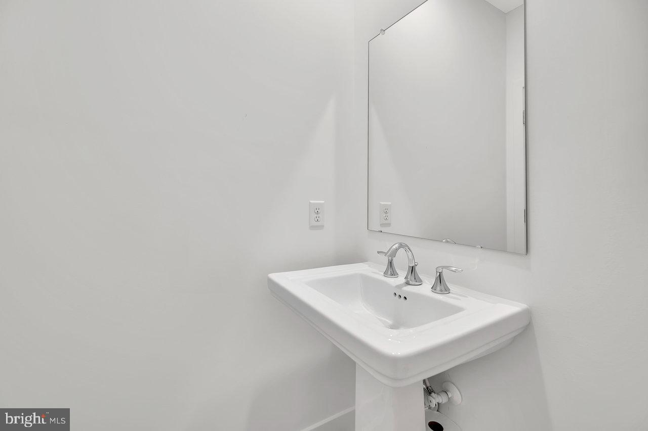 229 Lewis Fisher Drive Property Photo 12