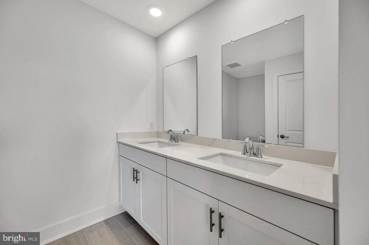 229 Lewis Fisher Drive Property Photo 16