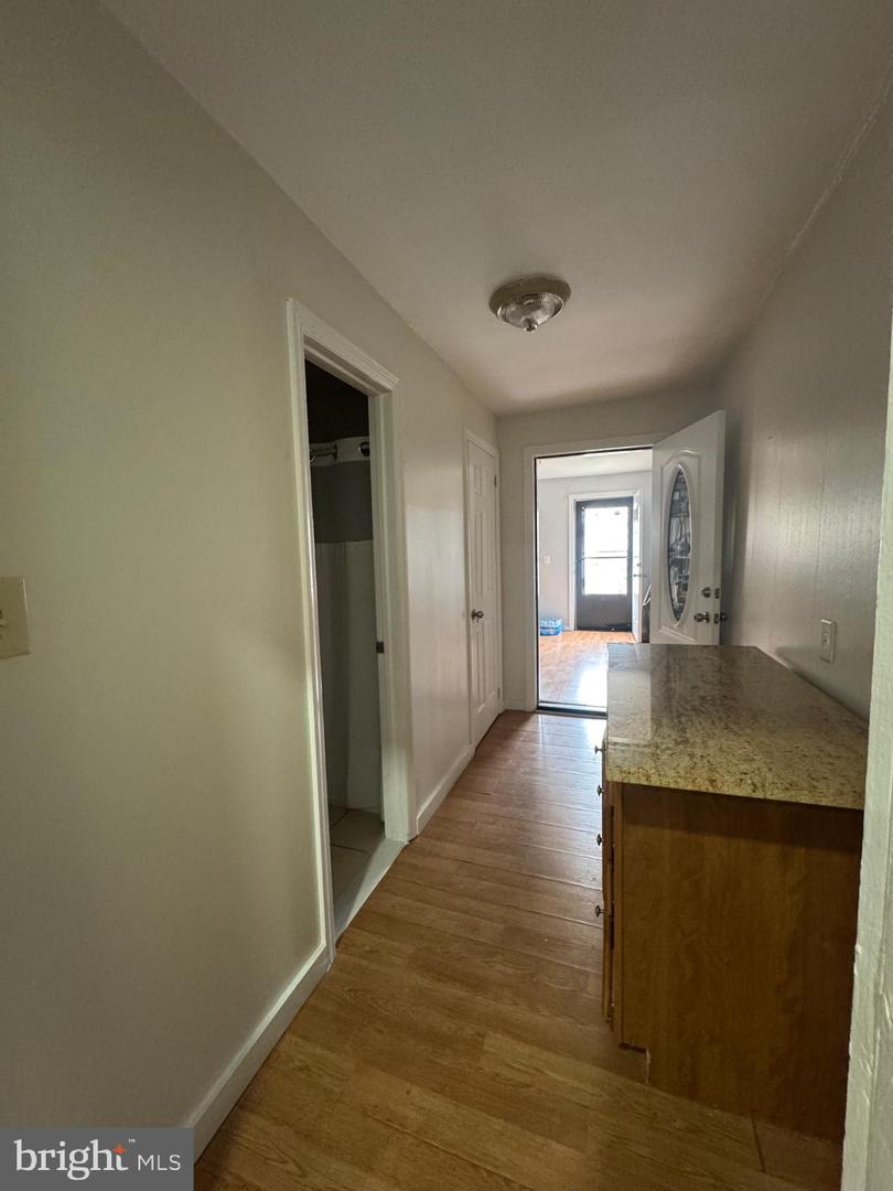 150 S Olden Ave Property Photo 45