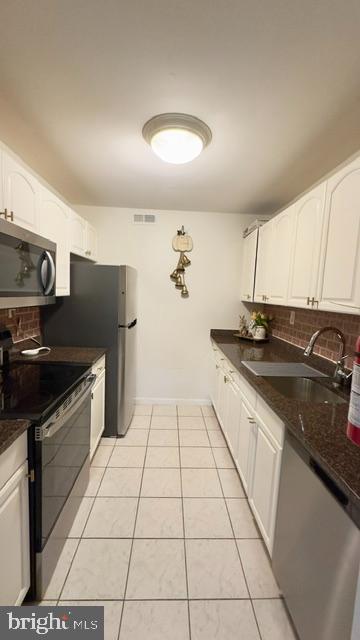 11 Twin Rivers Dr #m Property Photo 8