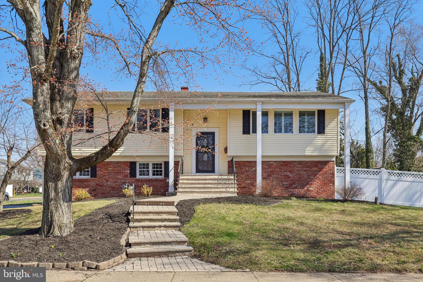 6 Rydal Dr Property Photo 1