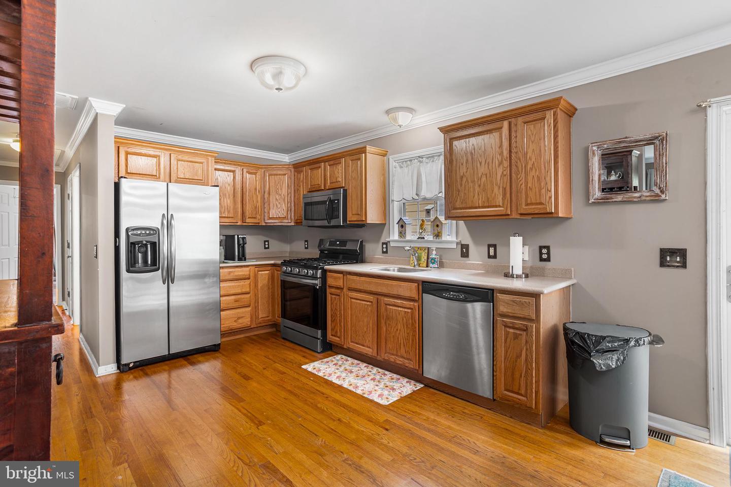 57 Smith Ave Property Photo 7