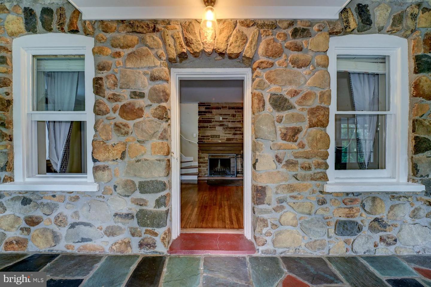 353 Cherry Hill Rd Property Photo 5