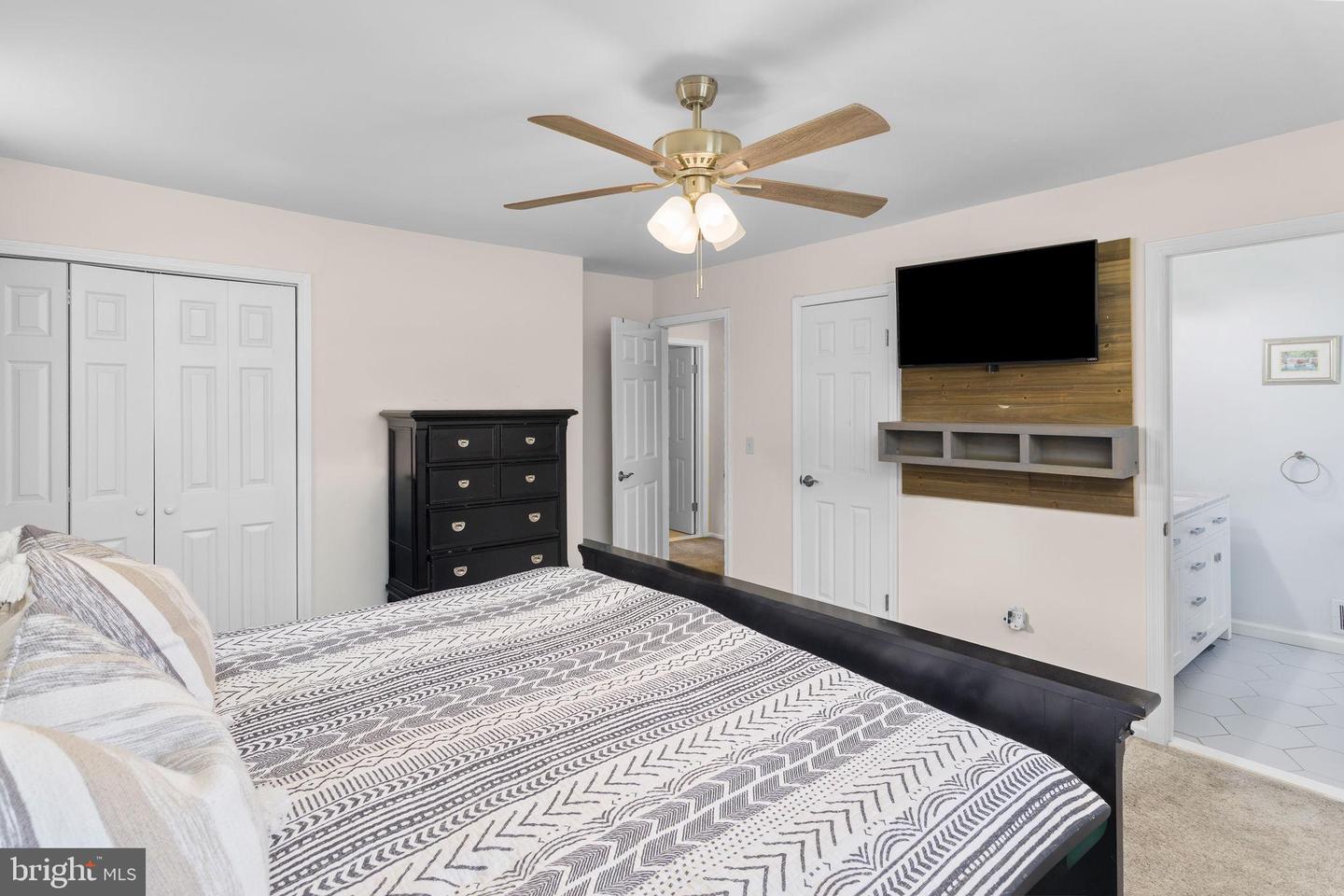 1108 Estates Blvd Property Photo 20