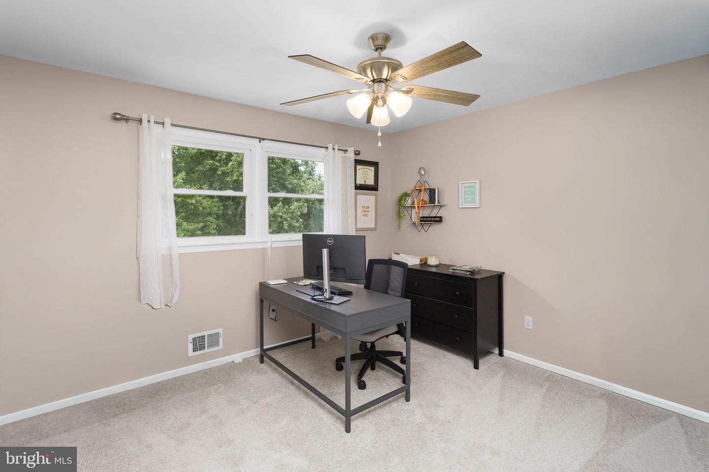 1108 Estates Blvd Property Photo 27