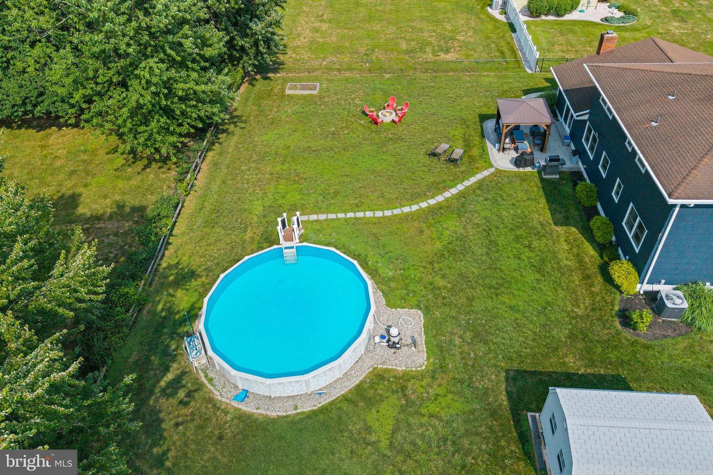 1108 Estates Blvd Property Photo 34