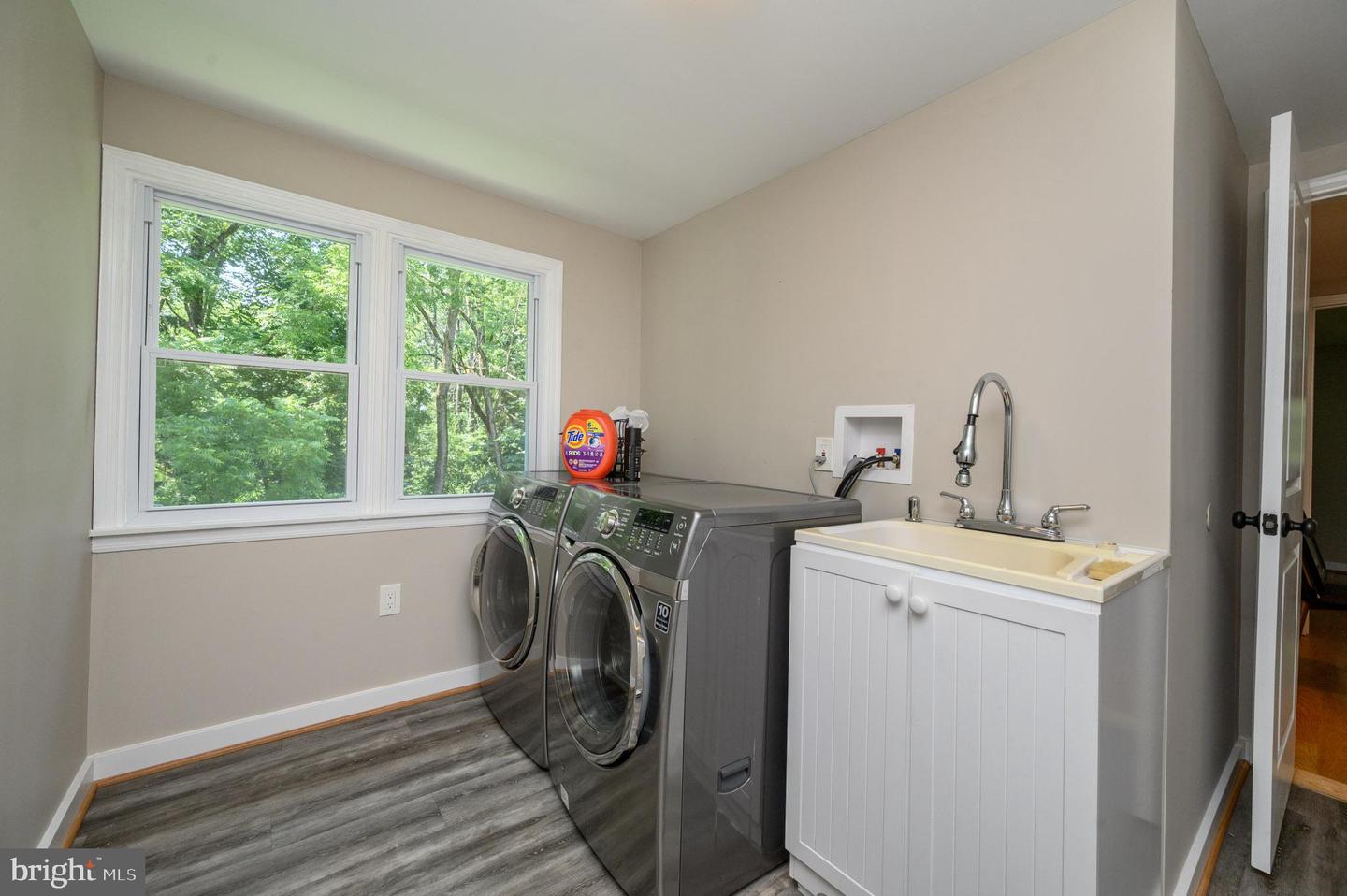 596 Keefe Rd Property Photo 43