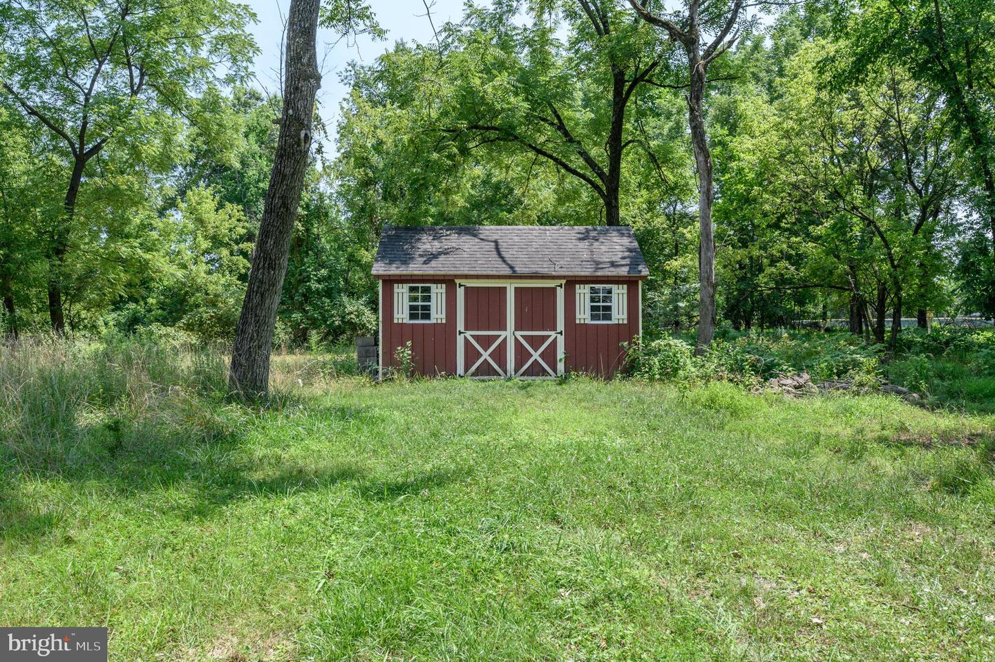 596 Keefe Rd Property Photo 58