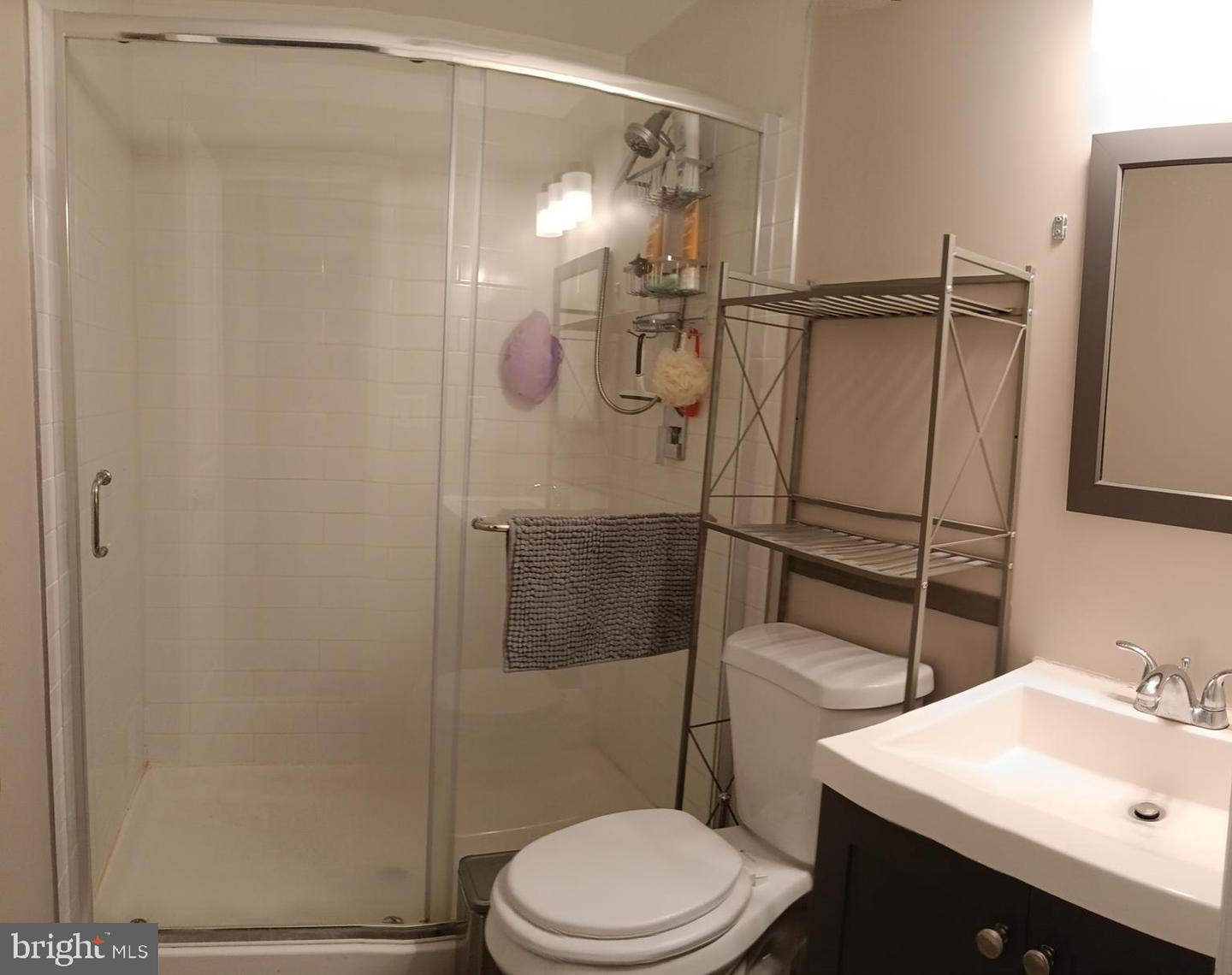 209 Eaton Ave Property Photo 20