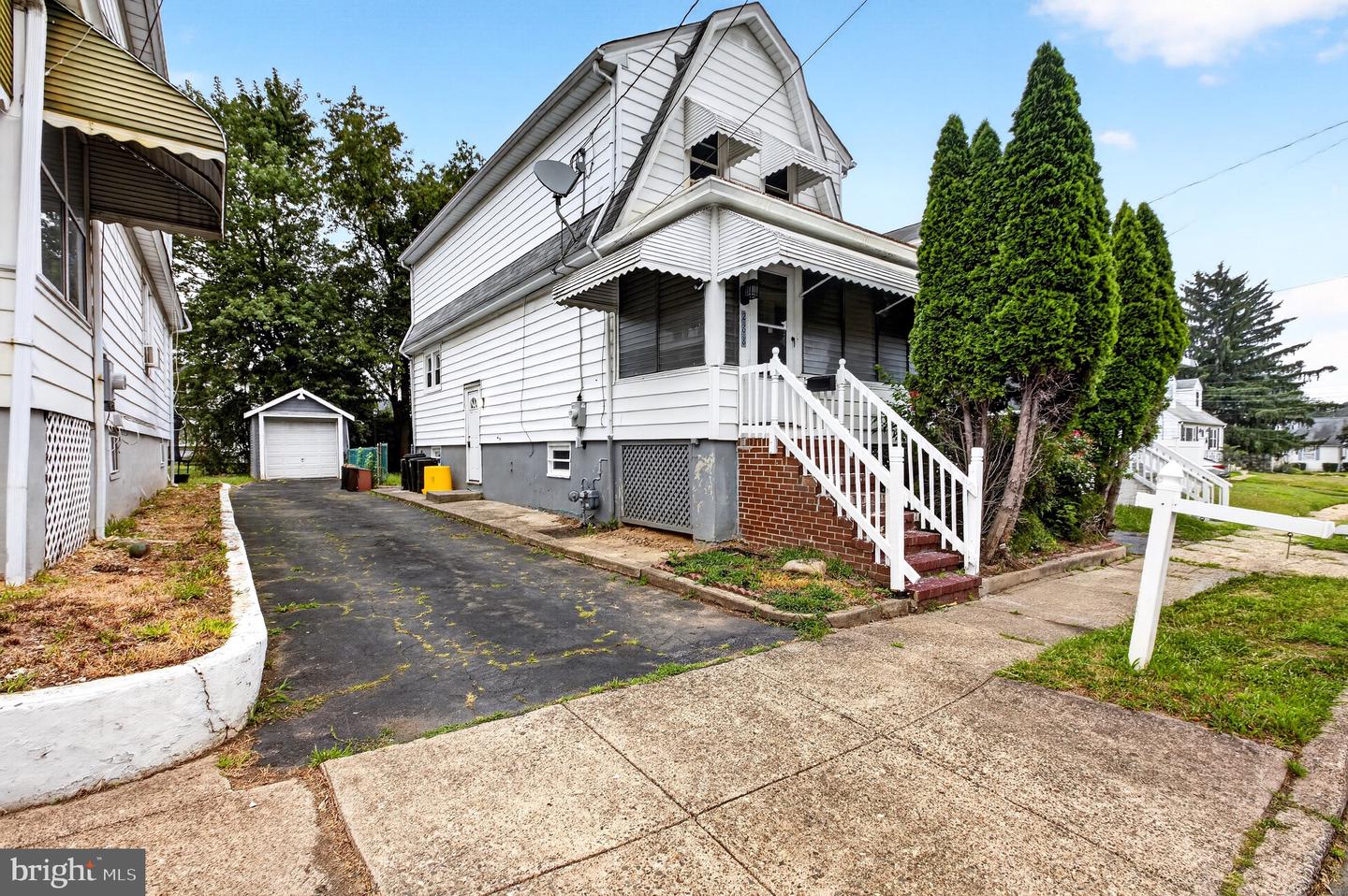 268 Clover Property Photo 1