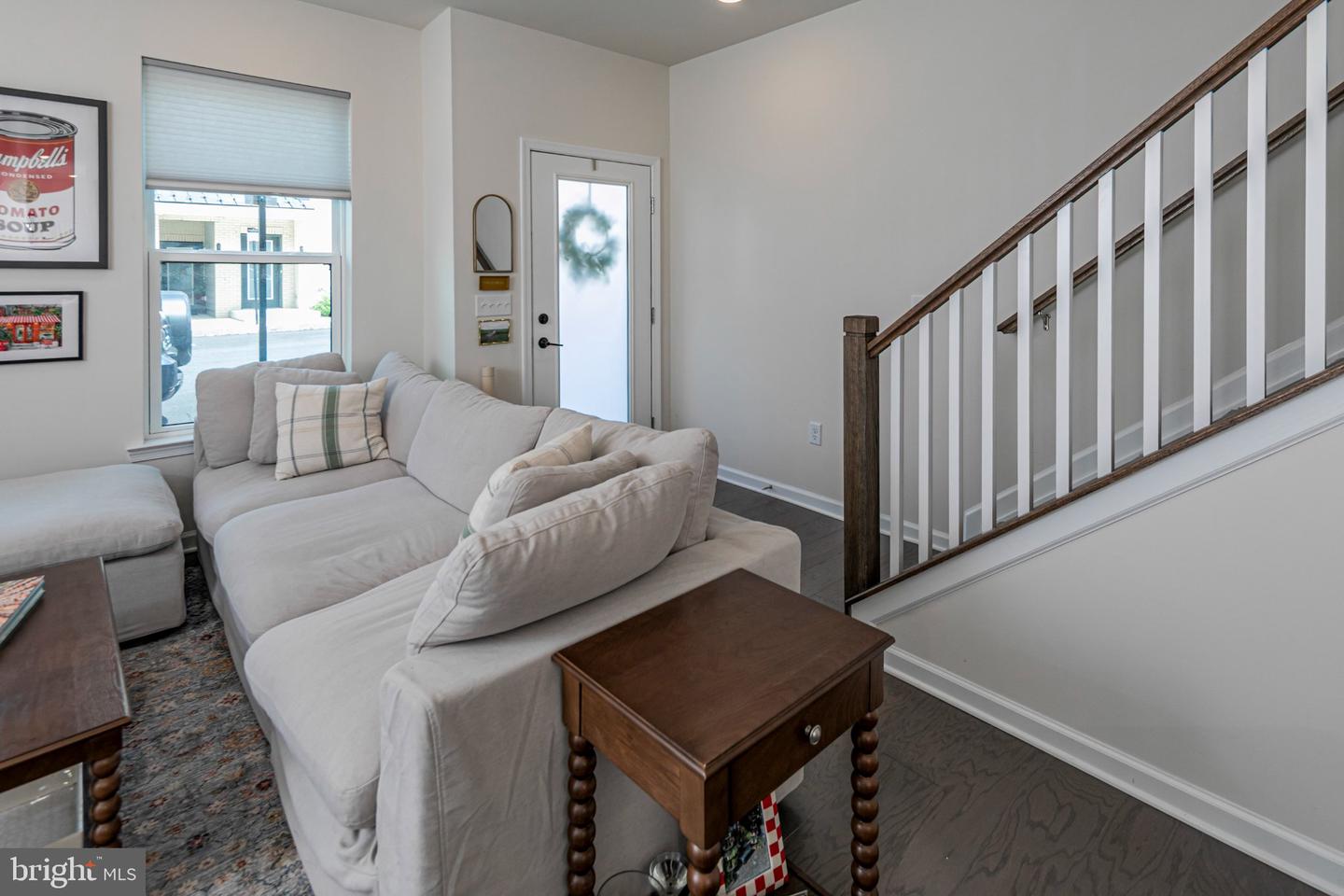 614 Parker Blvd Property Photo 2