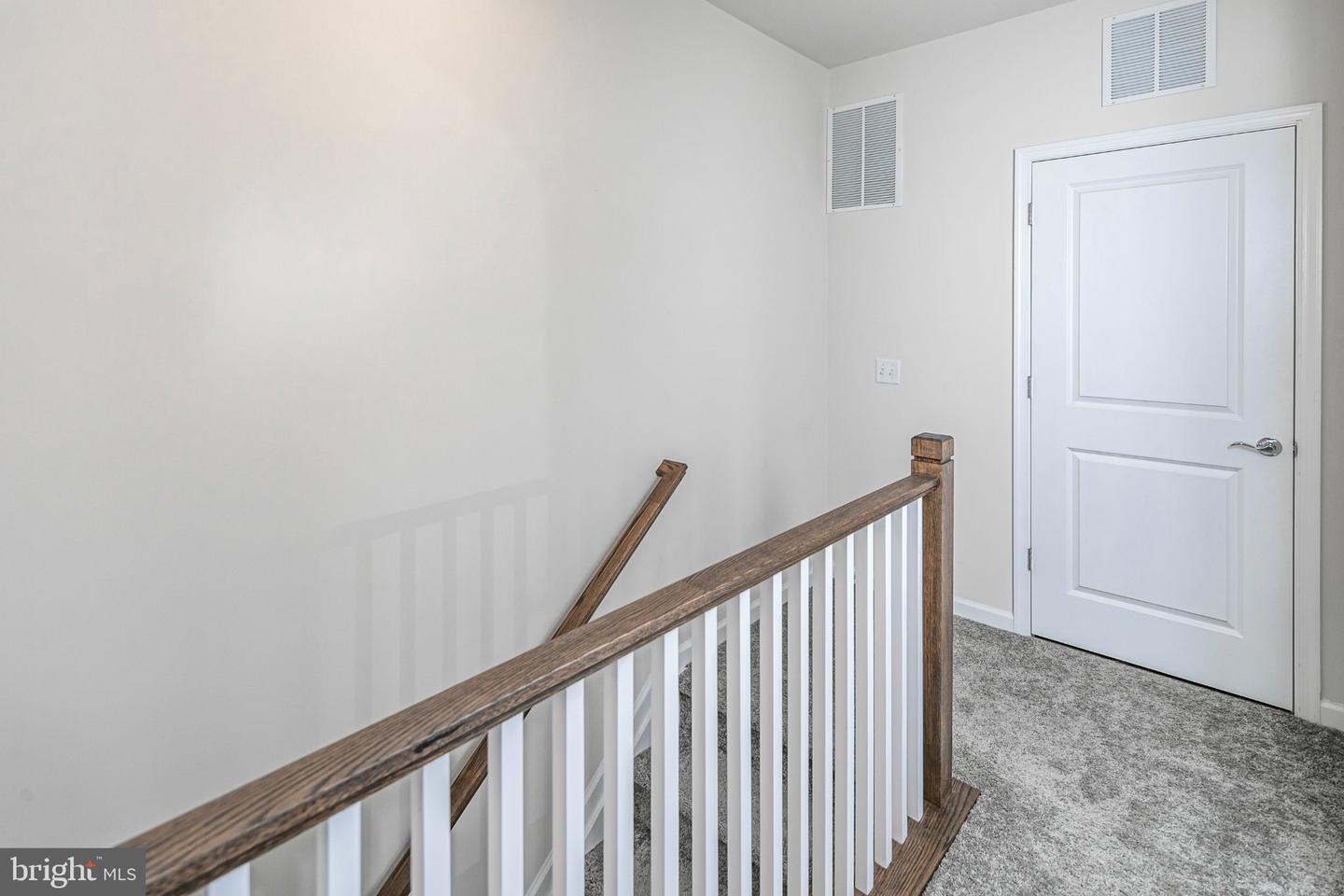 614 Parker Blvd Property Photo 12
