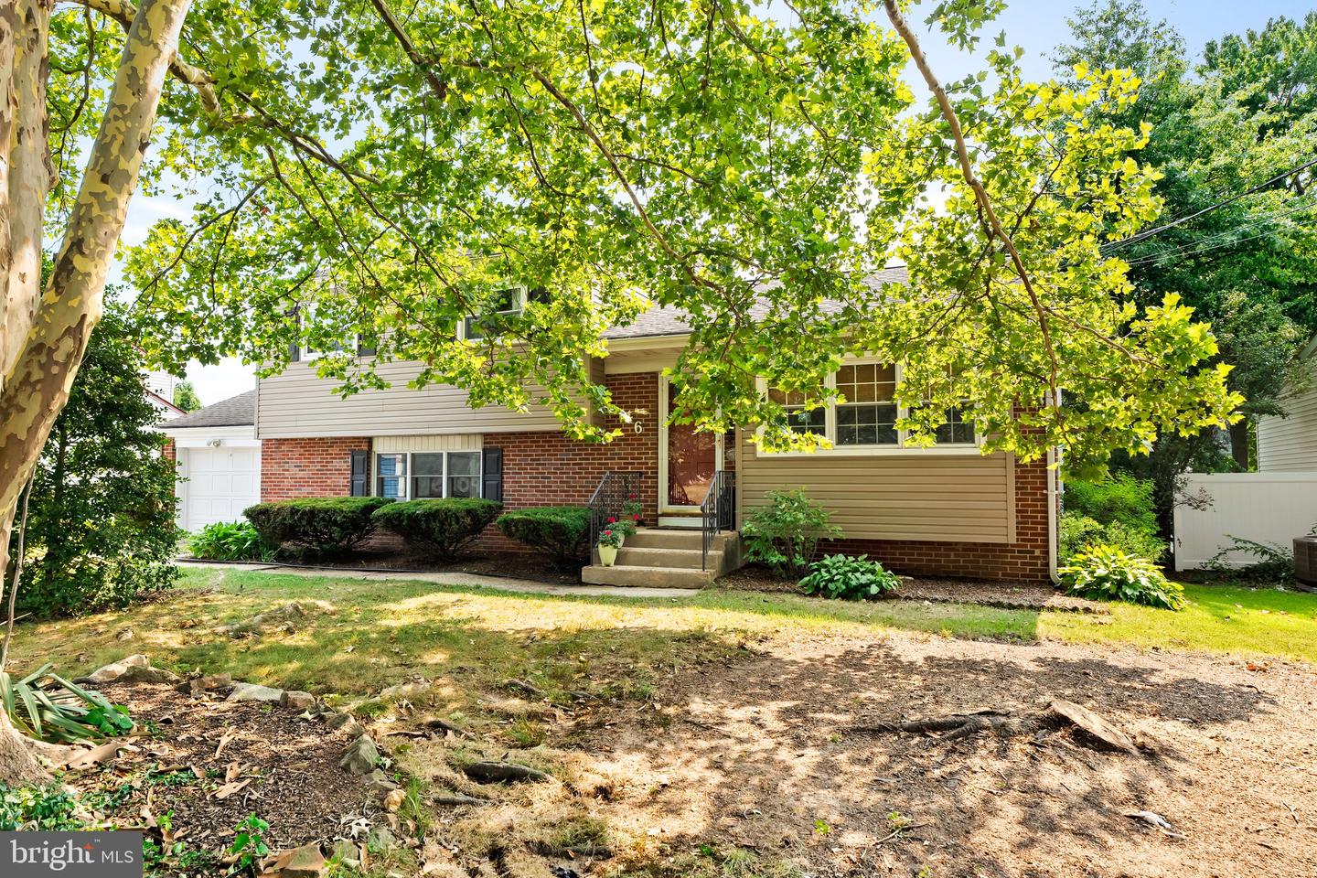 46 Hempstead Rd Property Photo 1