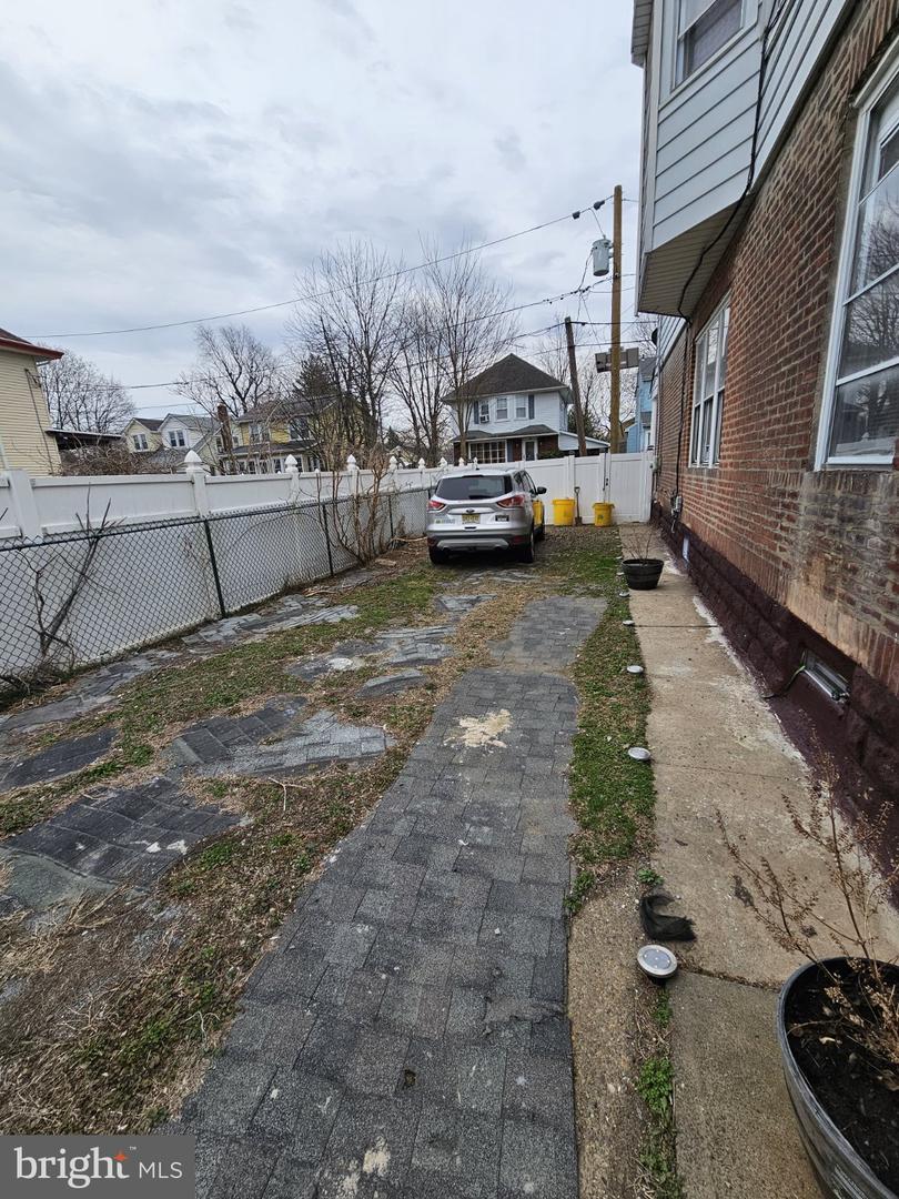 18 Partridge Ave Property Photo 5
