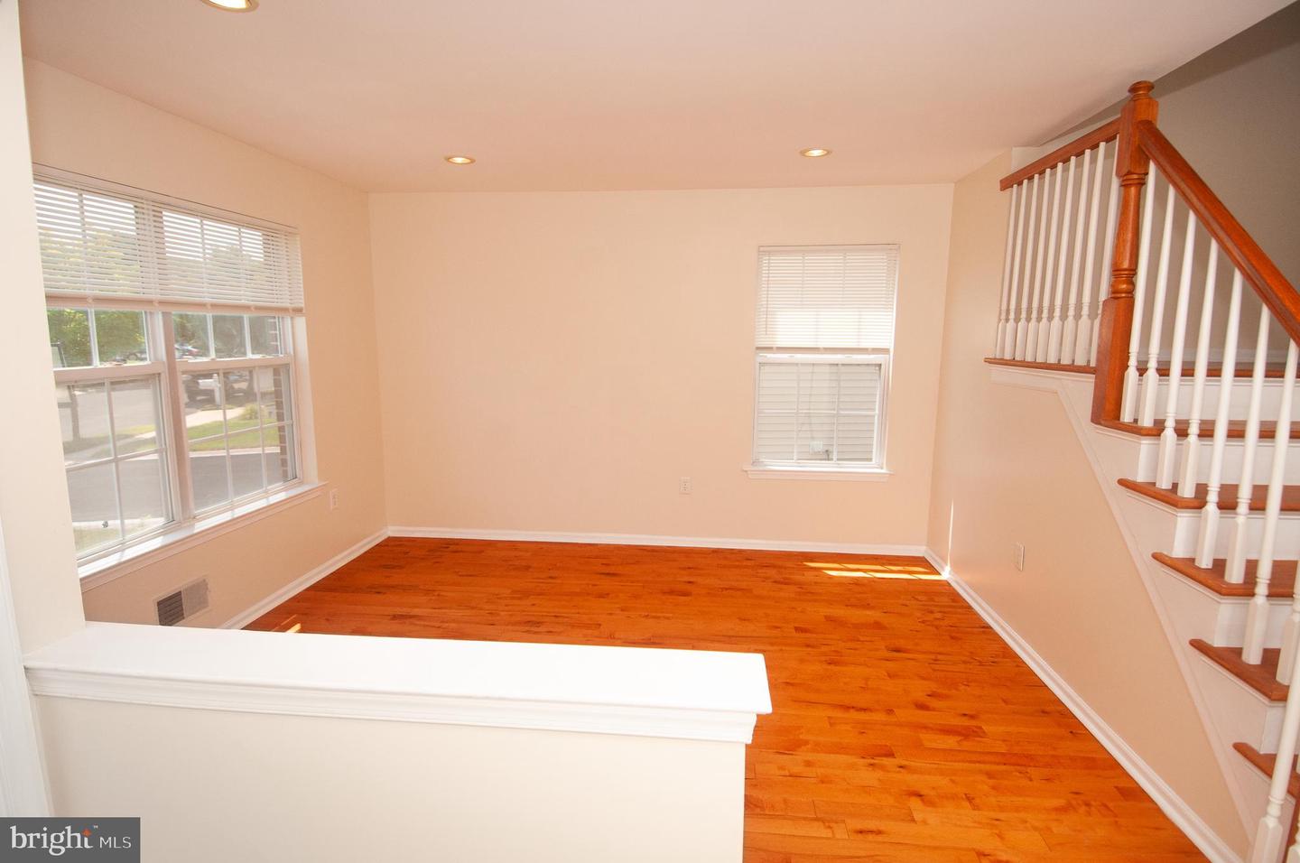 17 Yorkshire Village Property Photo 7