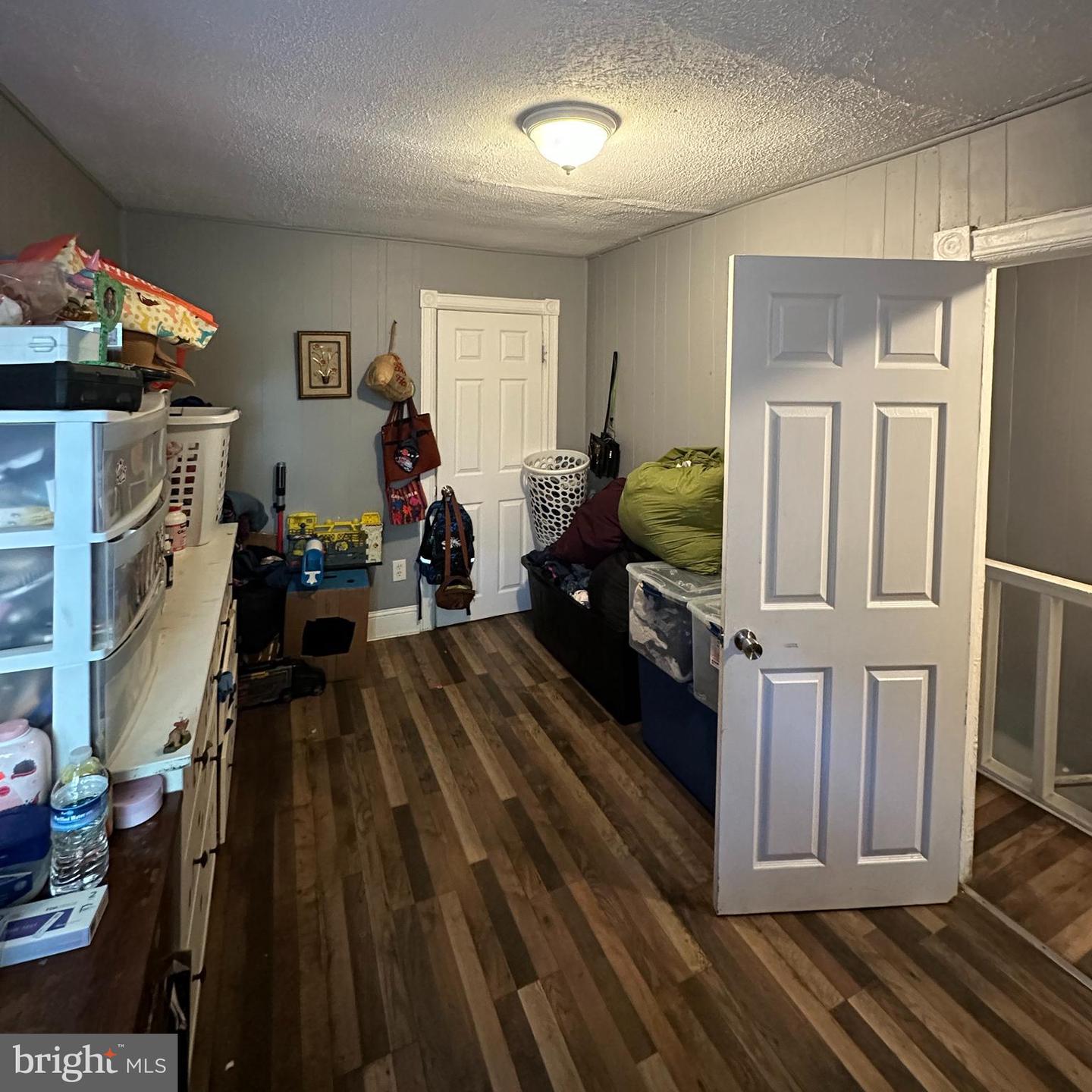 1119 Nottingham Way Property Photo 6
