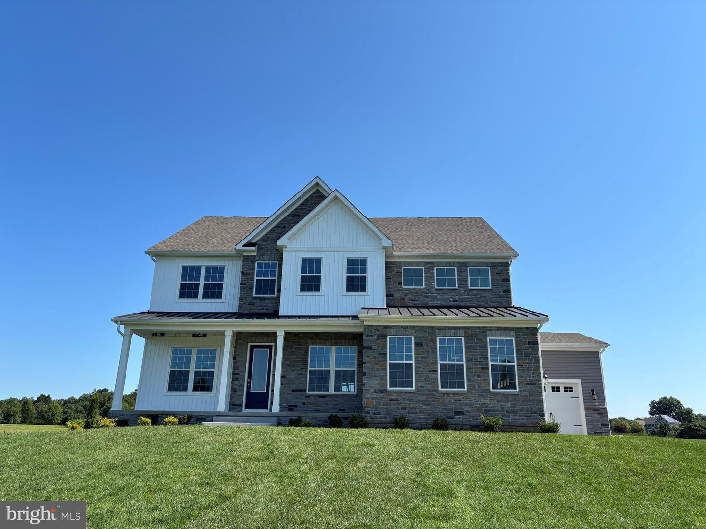5 MEETINGHOUSE RD