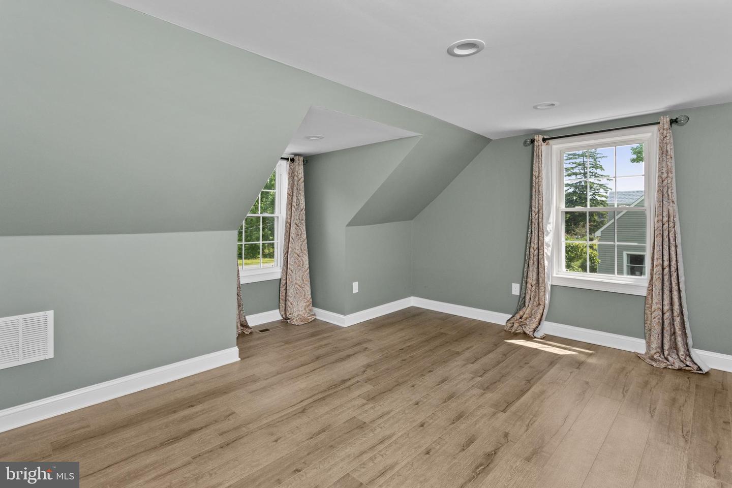 340 Washington Crossing Pennington Rd Property Photo 26