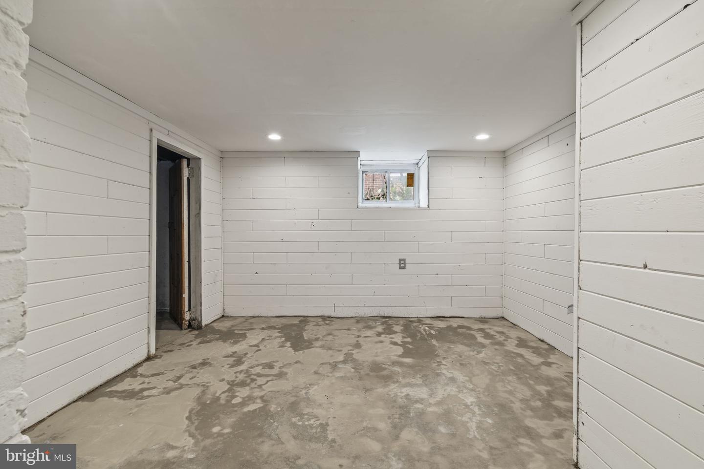 39 Maple Ave Property Photo 33