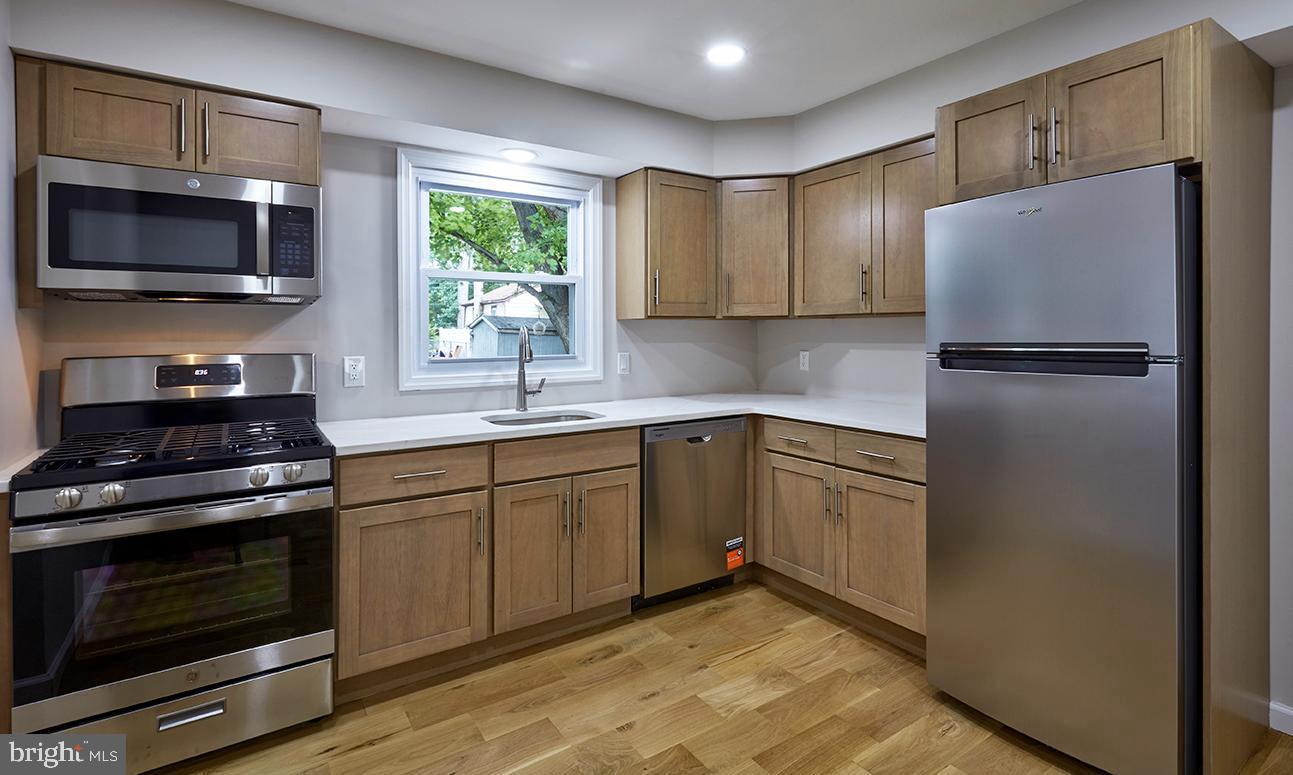 48 Terrill Ave Property Photo 13
