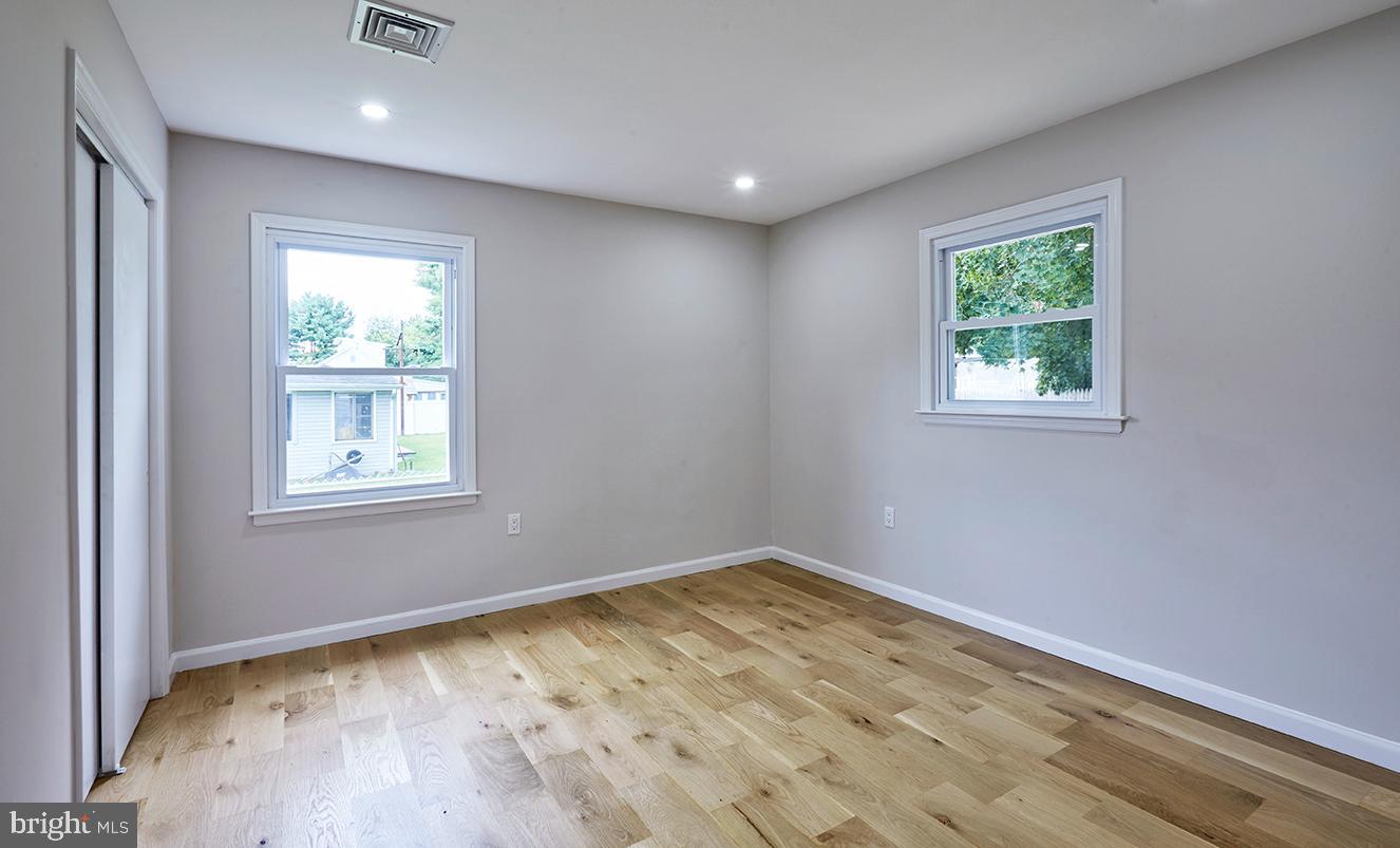 48 Terrill Ave Property Photo 23