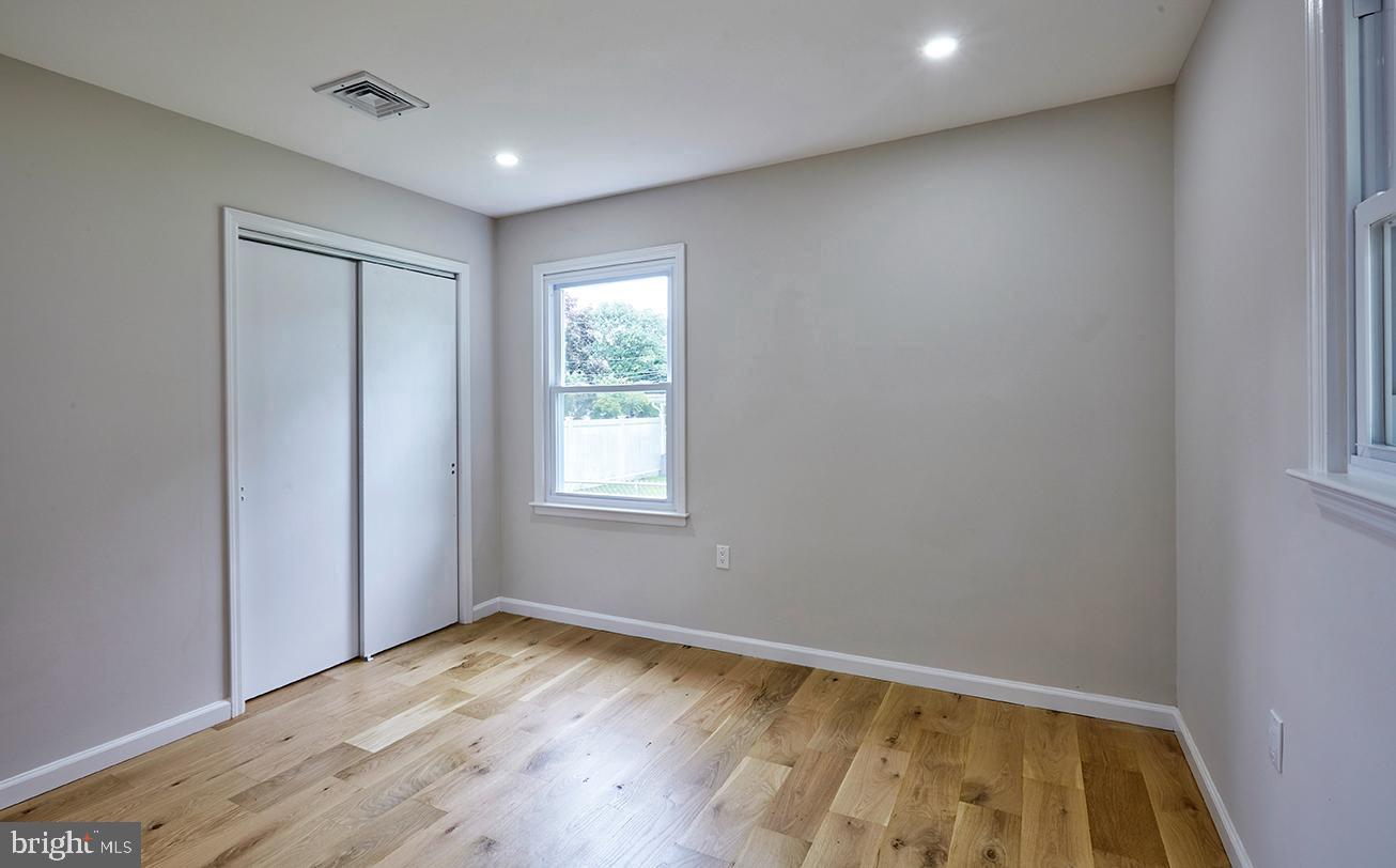 48 Terrill Ave Property Photo 25