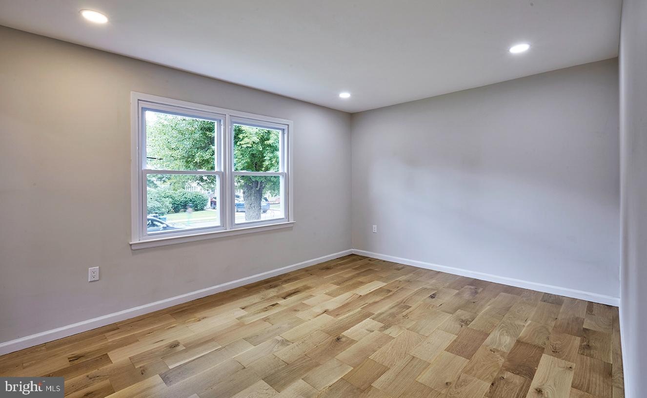 48 Terrill Ave Property Photo 29