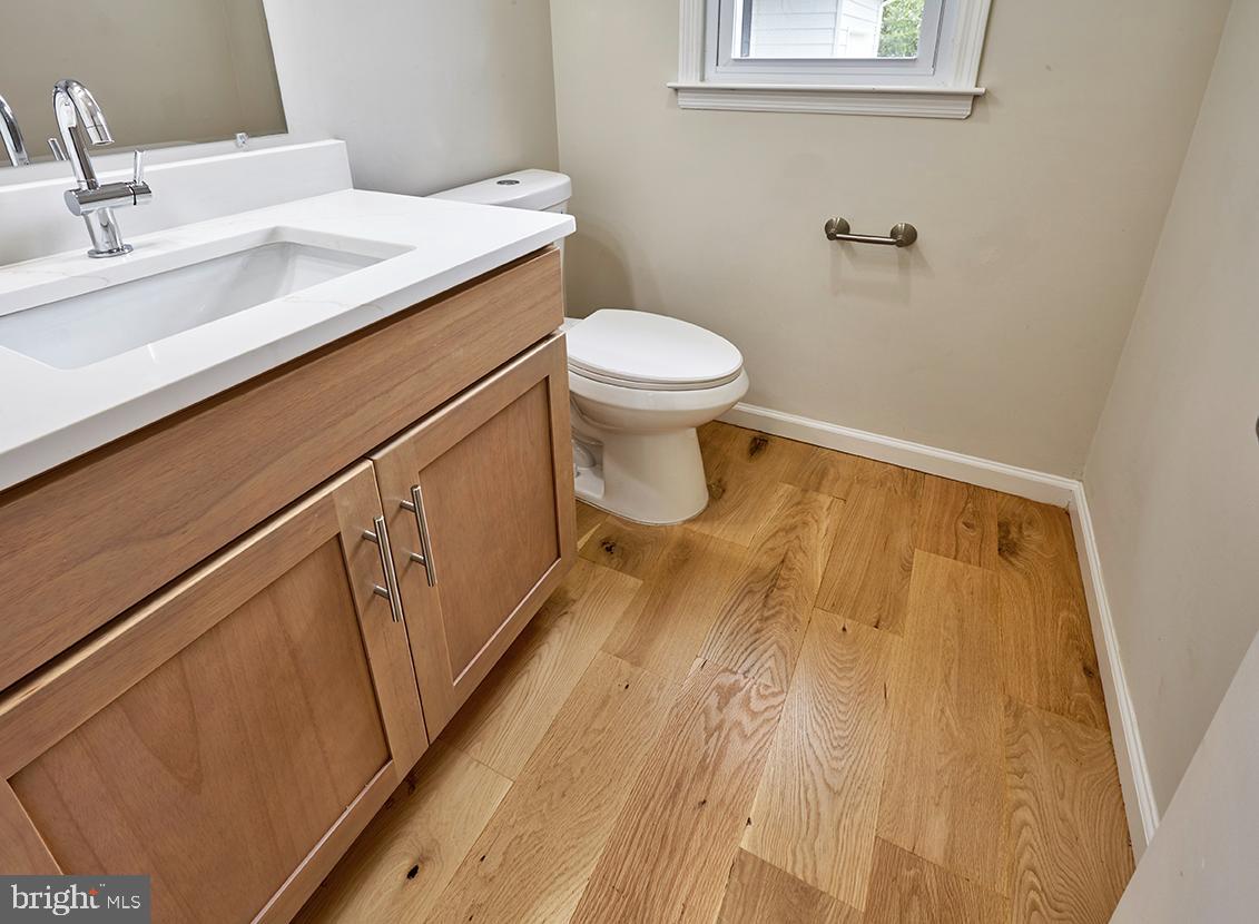 48 Terrill Ave Property Photo 33