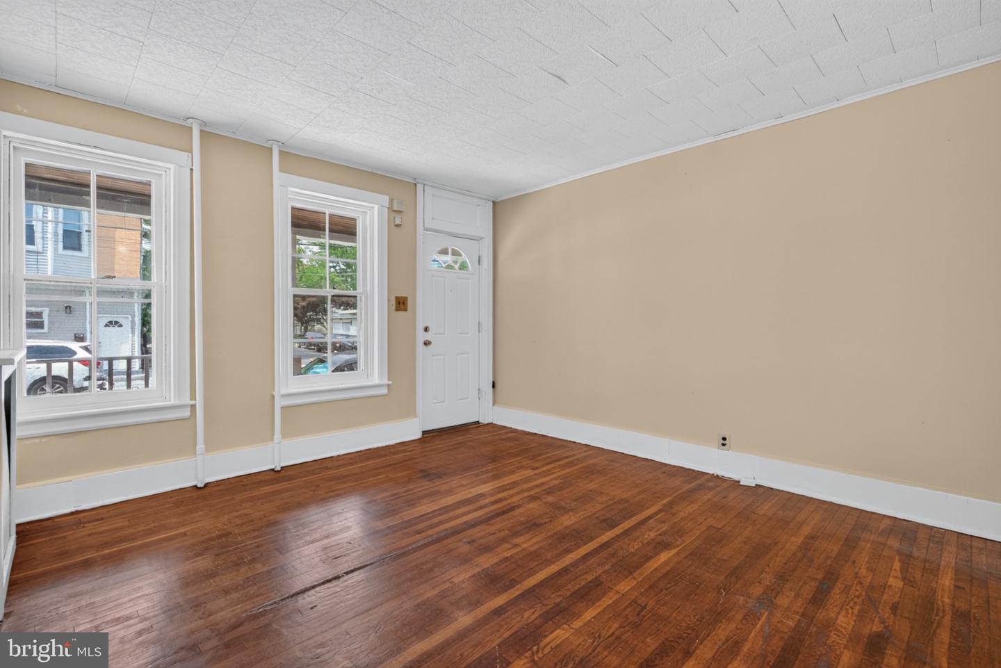 47 Liberty St Property Photo 6