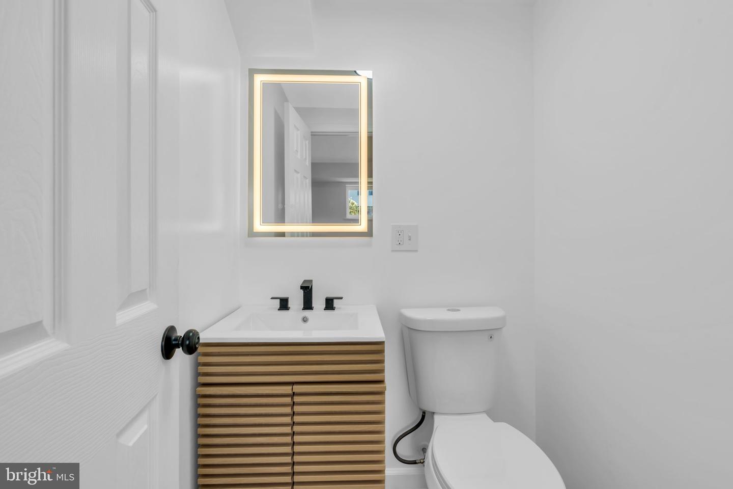 16 Falmouth Rd Property Photo 22