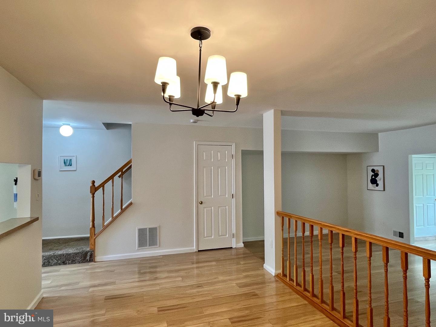 32 Pagoda Ct Property Photo 8