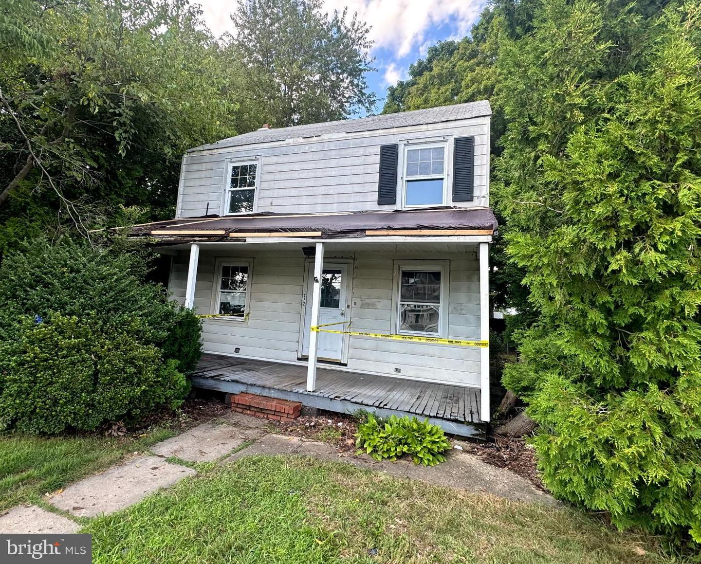 472 CONNECTICUT AVE Property Photo 1
