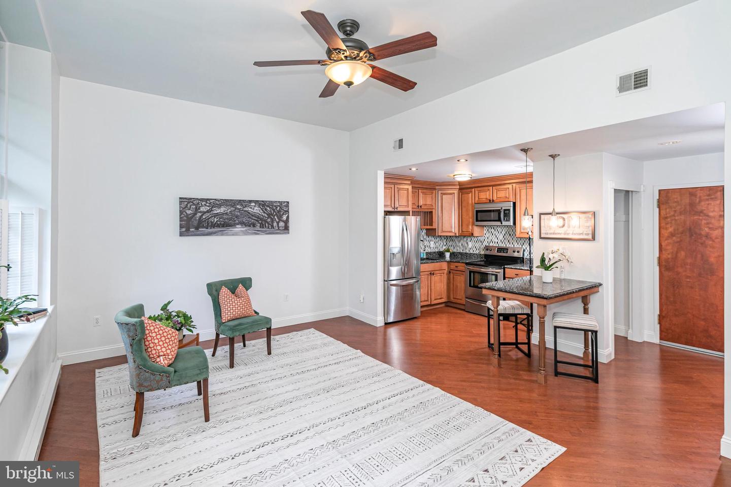 5 Academy Ct Property Photo 5