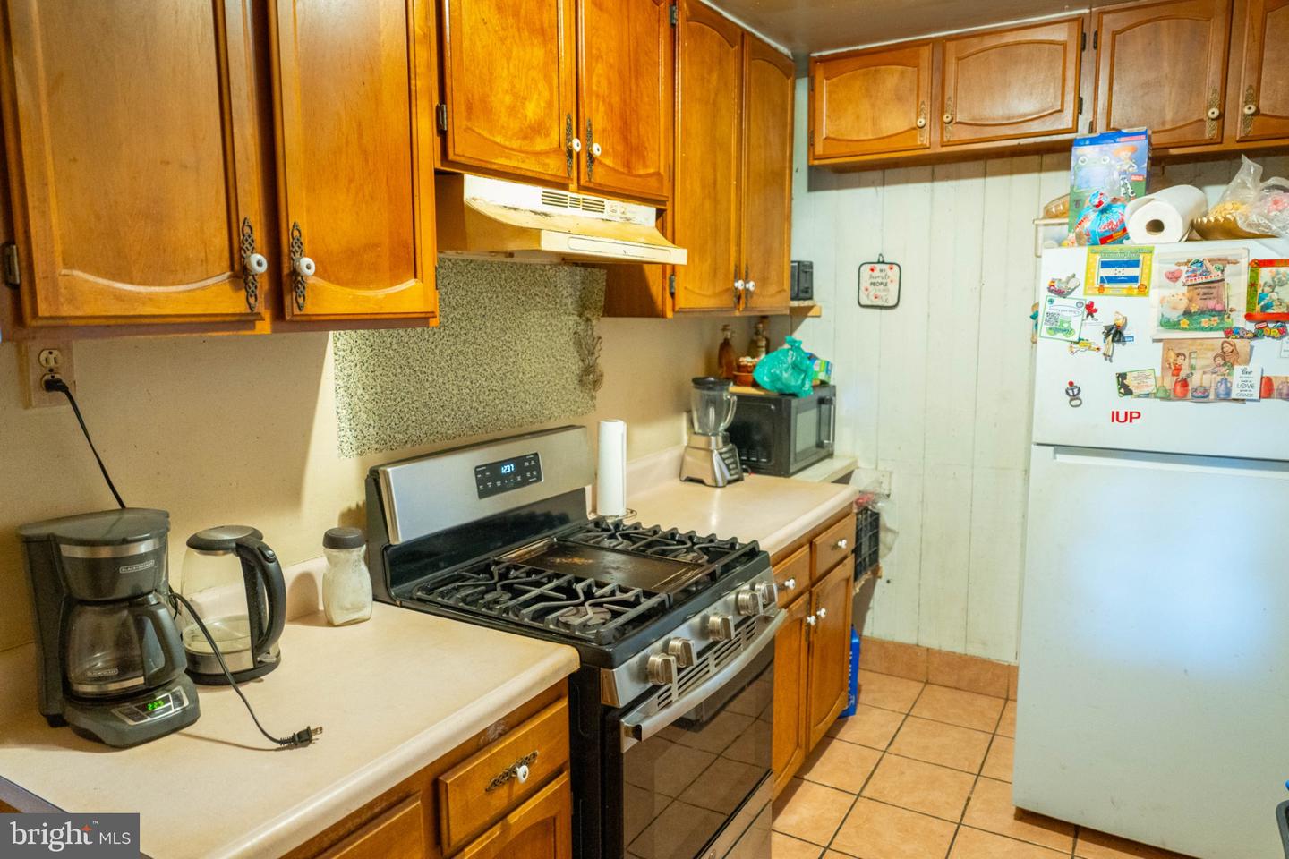 164 Barnt Ave Property Photo 5