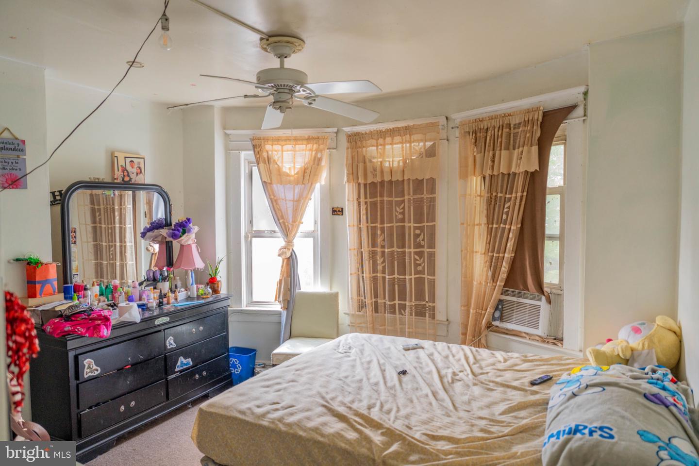 164 Barnt Ave Property Photo 8