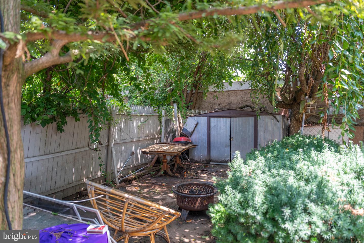 164 Barnt Ave Property Photo 18