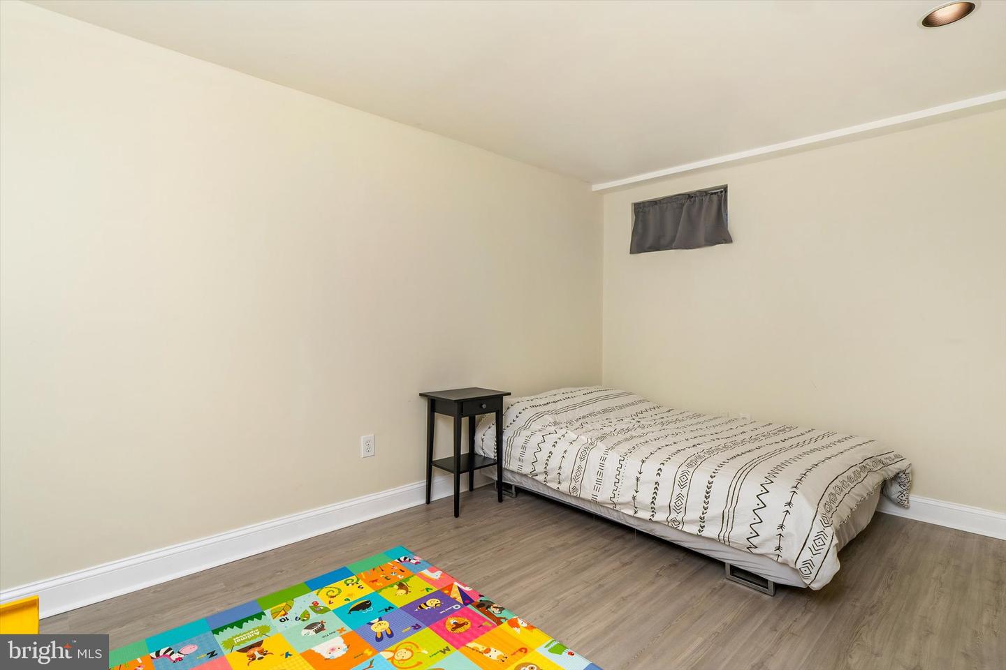 139 Coburn Rd Property Photo 31