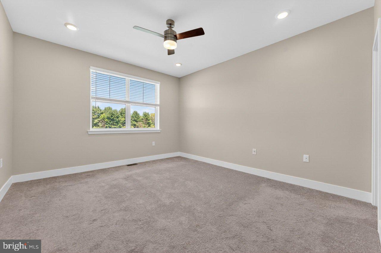 207 Aaron Truehart Way Property Photo 14