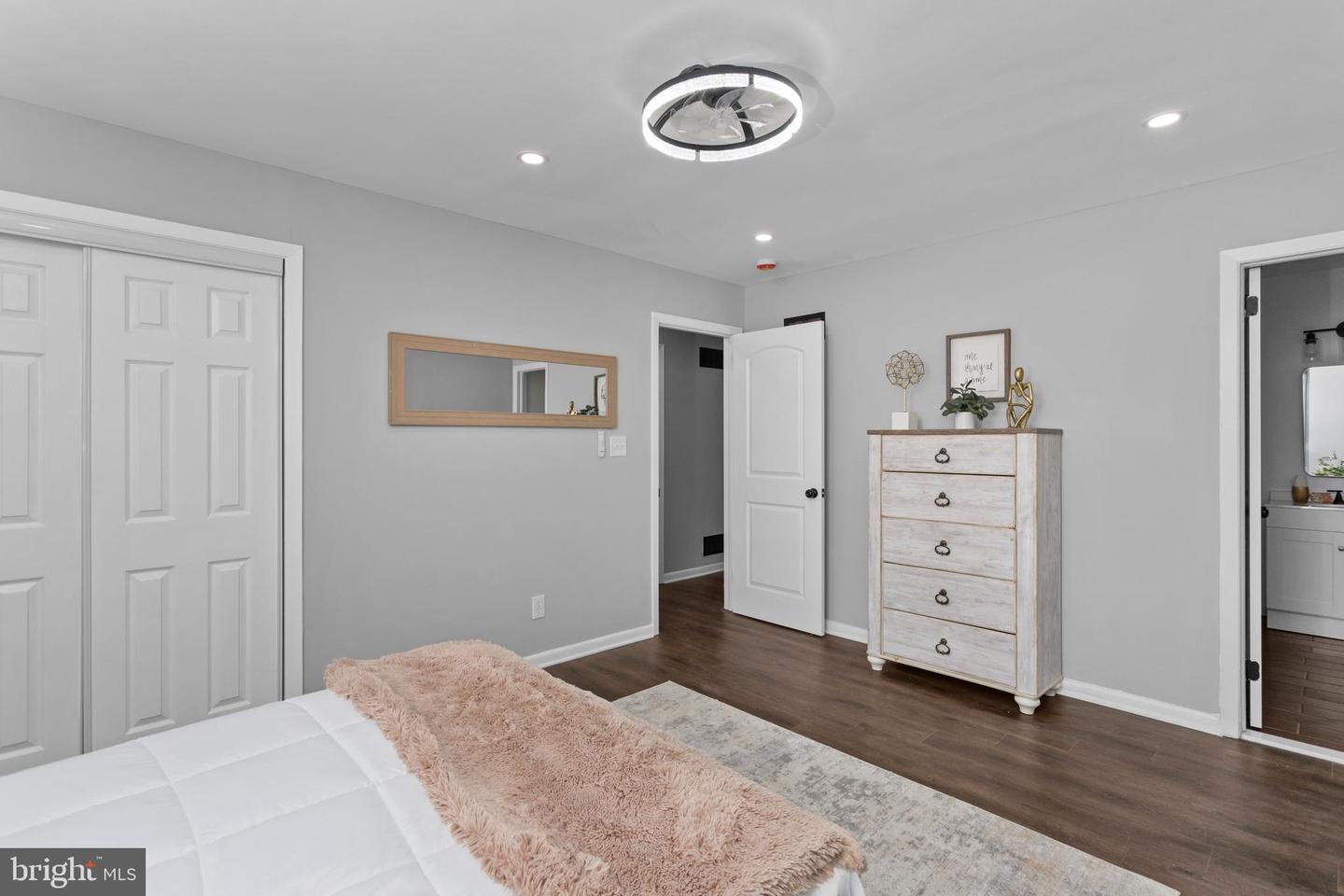 1498 Stuyvesant Ave Property Photo 19