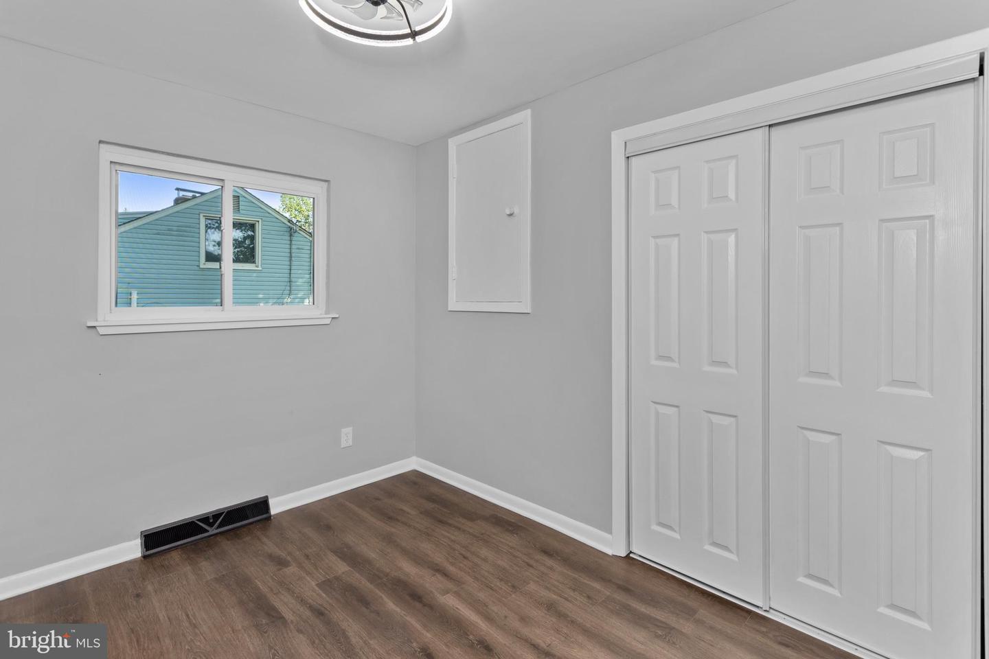 1498 Stuyvesant Ave Property Photo 25